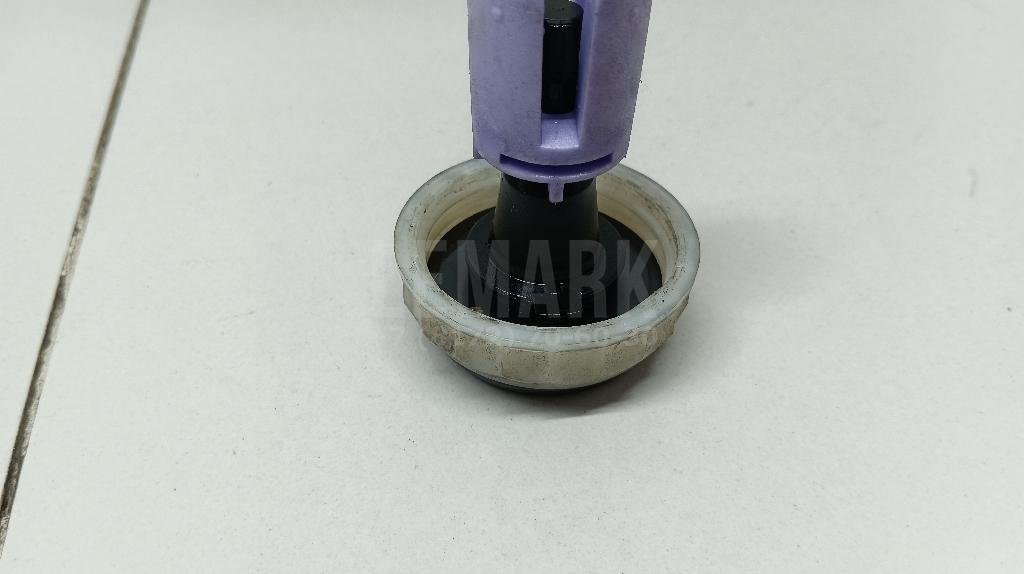 Крышка бачка тормозной жидкости