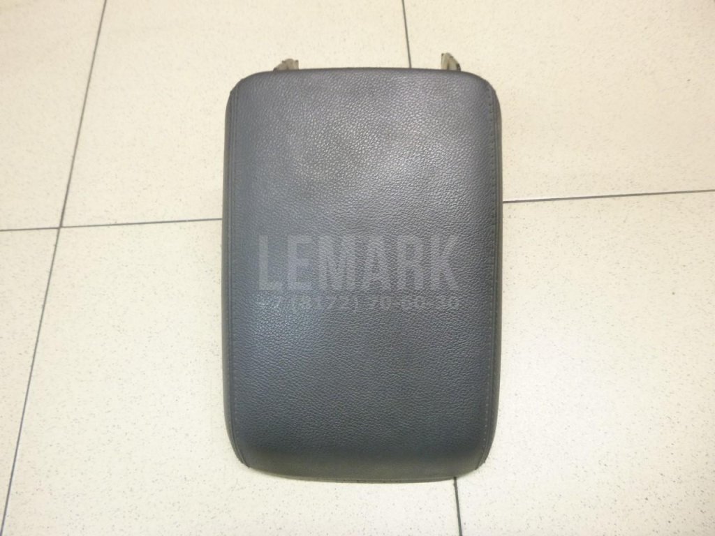 Подлокотник