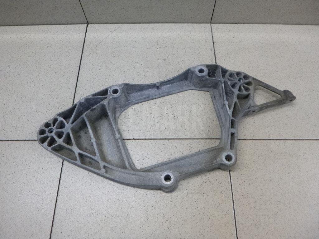 Кронштейн редуктора