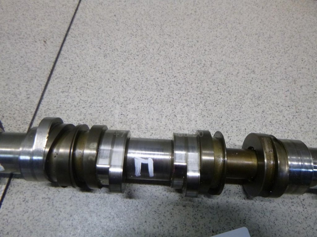 Распредвал впускной