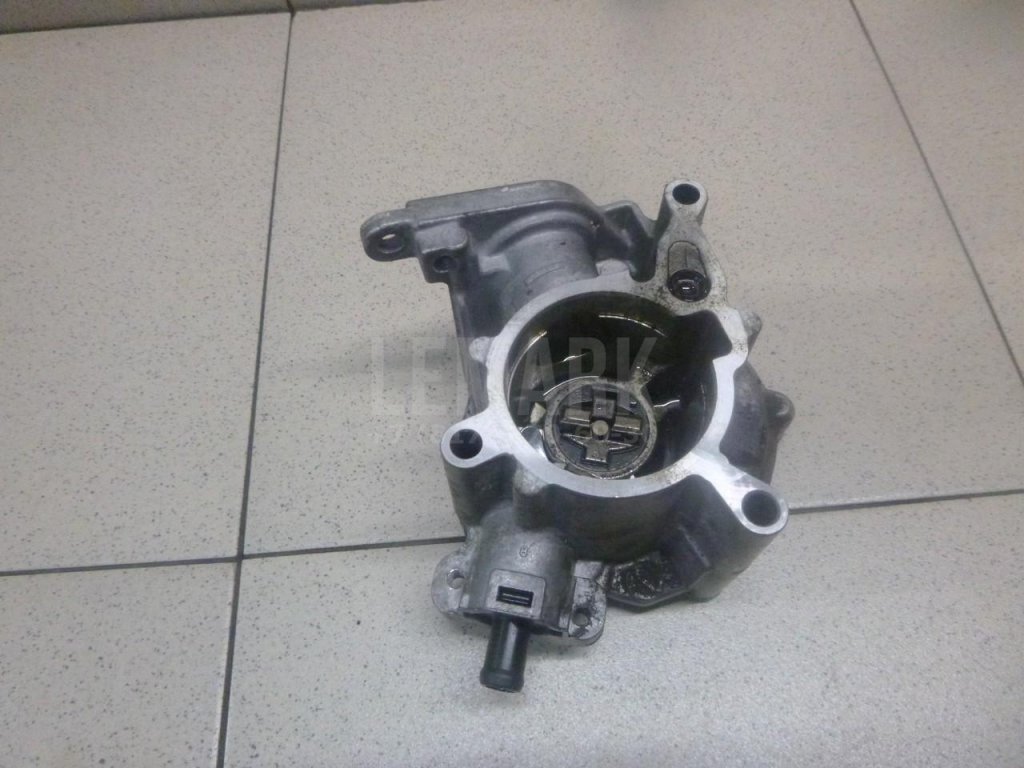 Насос вакуумный