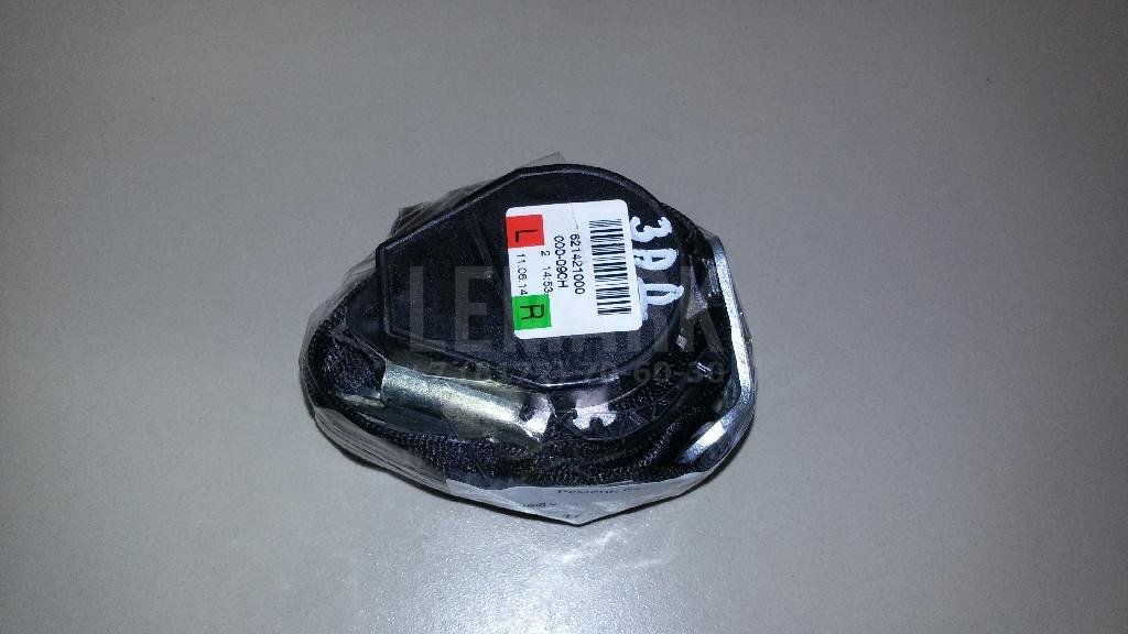 Ремень безопасности