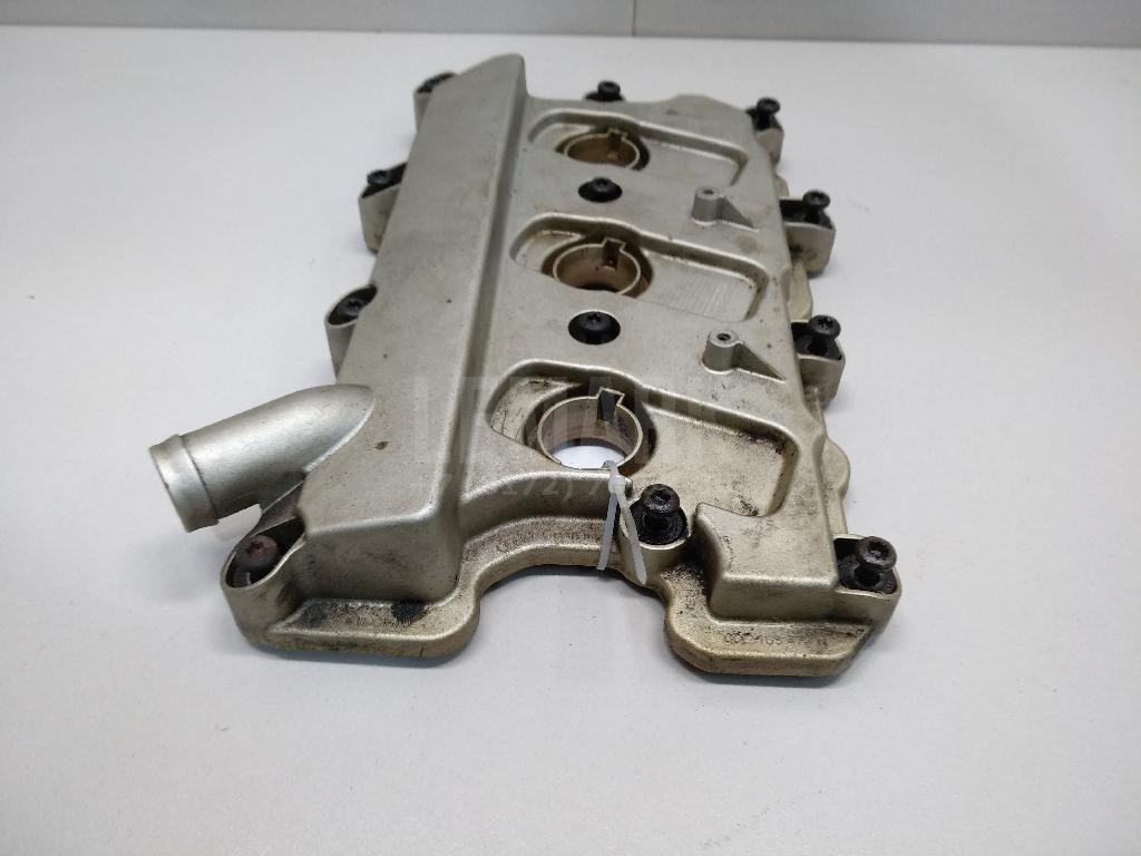 Крышка головки блока (клапанная)