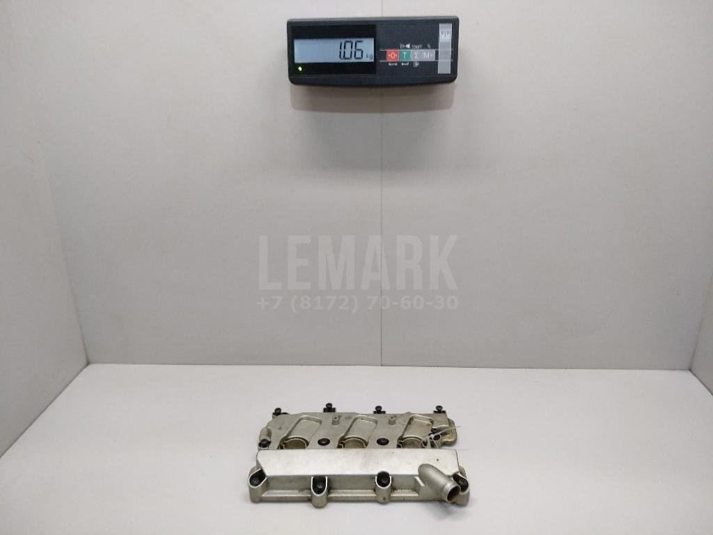 Крышка головки блока (клапанная)