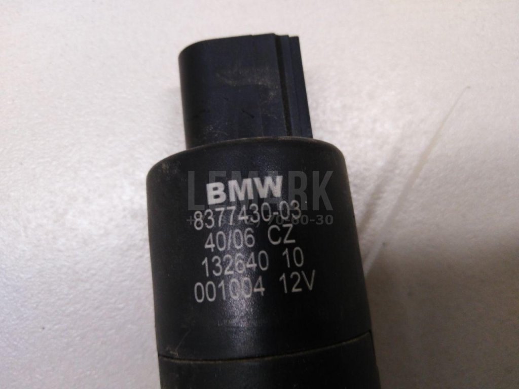 Насос омывателя фар