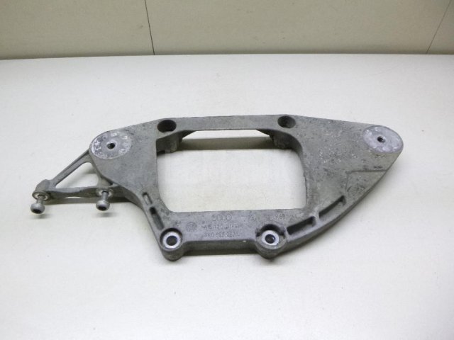 Кронштейн редуктора