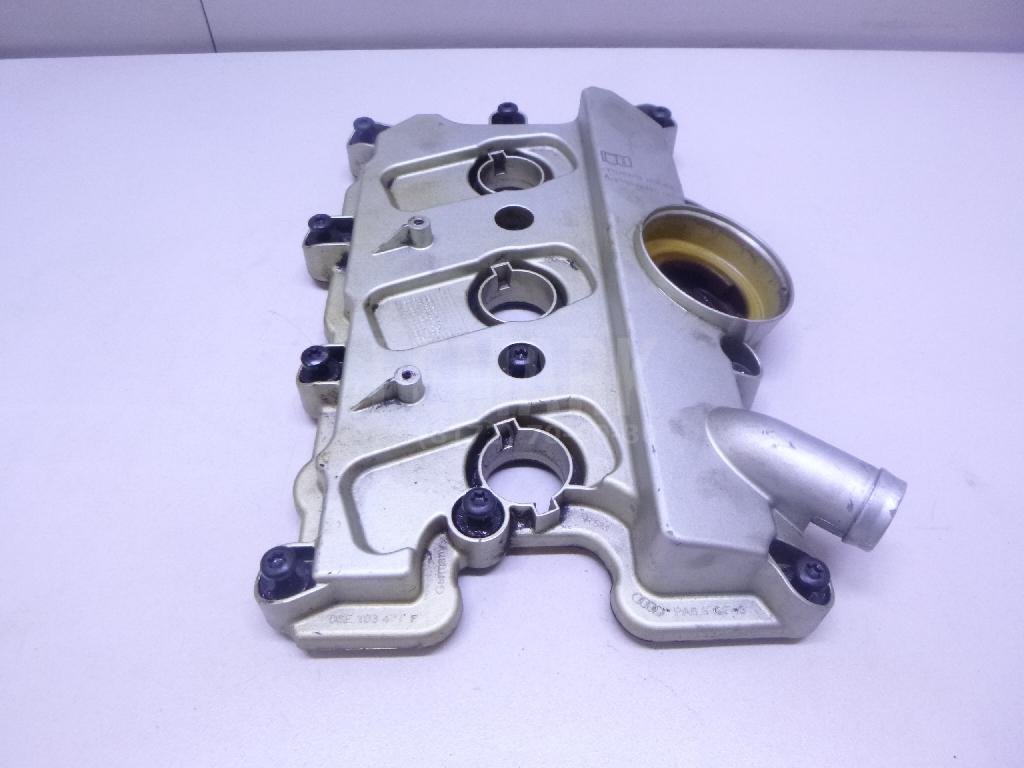 Крышка головки блока (клапанная)