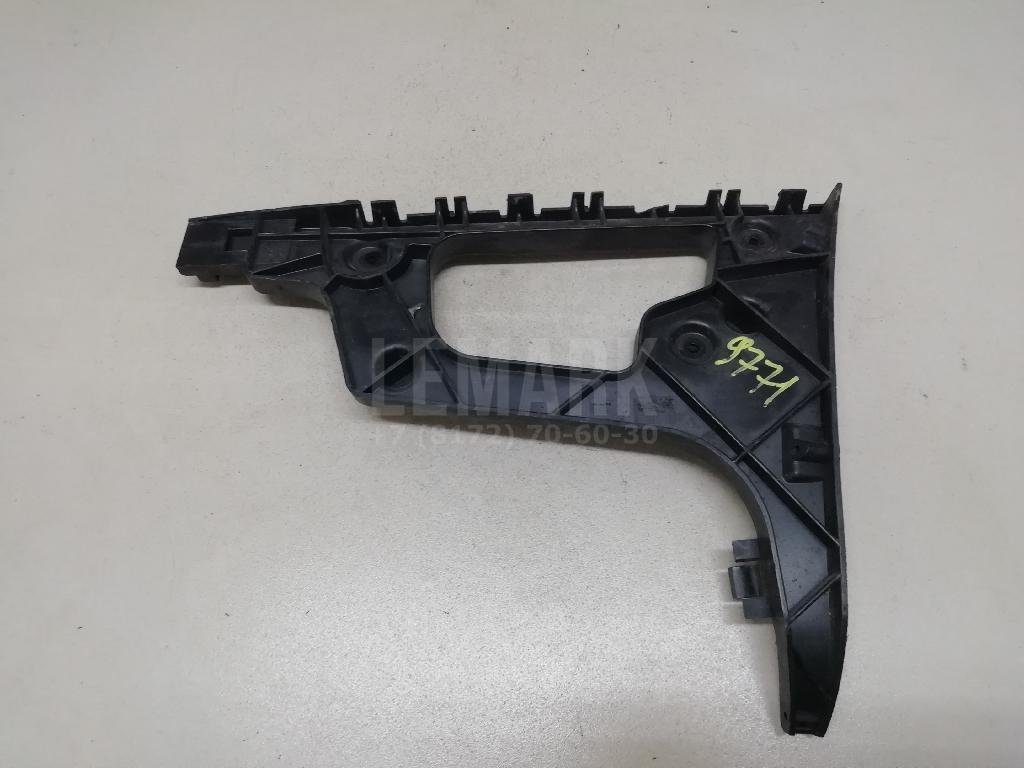 Направляющая заднего бампера правая