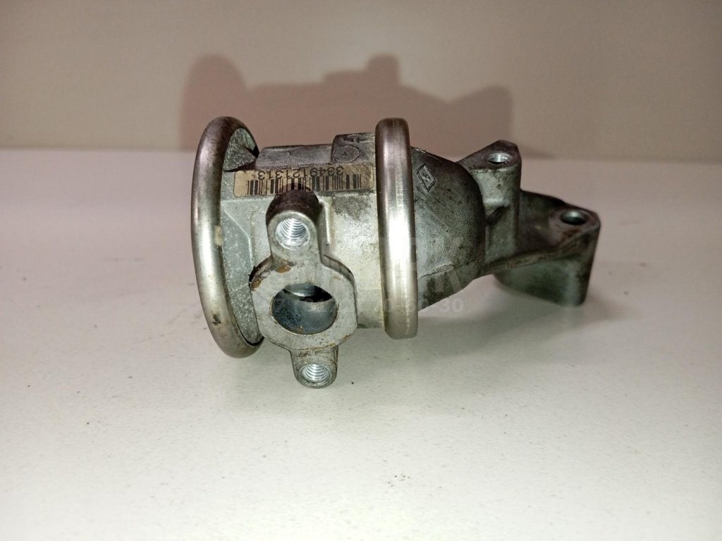 Клапан рециркуляции выхлопных газов