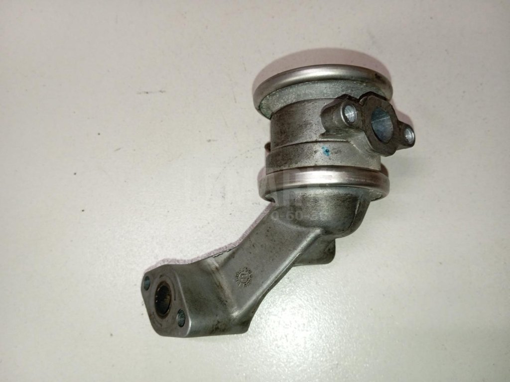 Клапан рециркуляции выхлопных газов