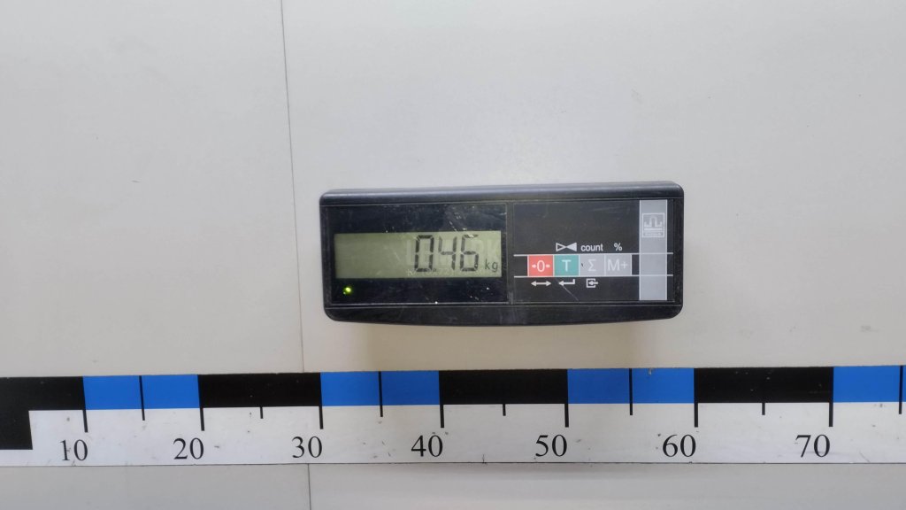 Петля капота левая