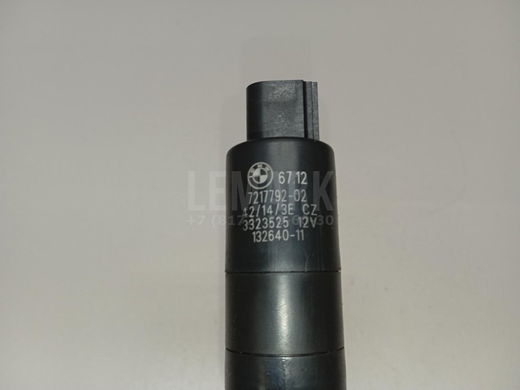 Насос омывателя фар