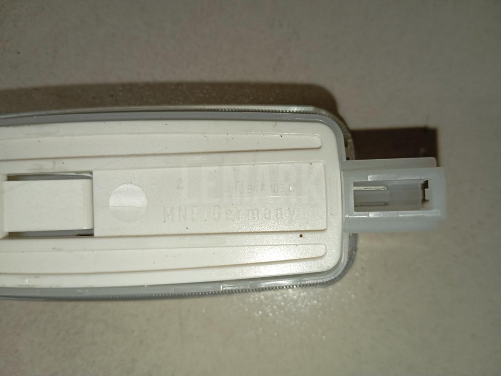 Плафон салонный