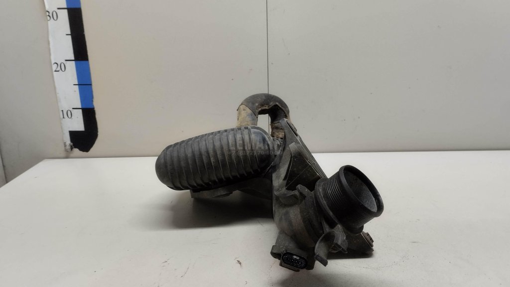 Патрубок интеркулера для  Audi A3 [8P1] 2003-2013