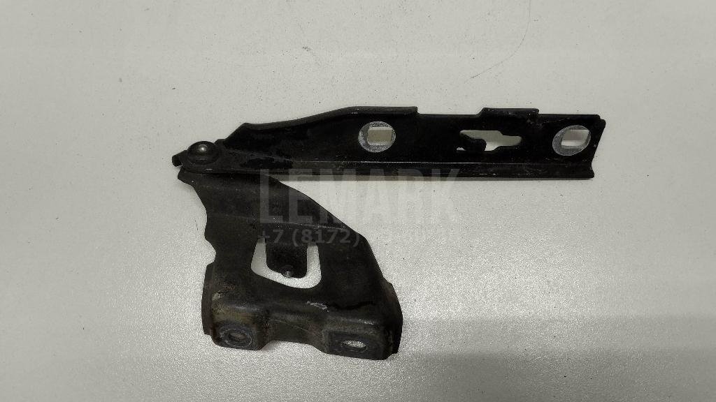 Петля капота левая