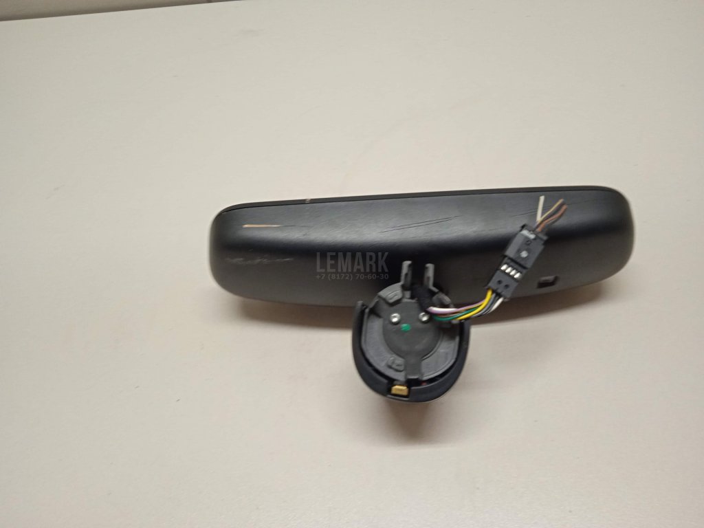 Зеркало заднего вида