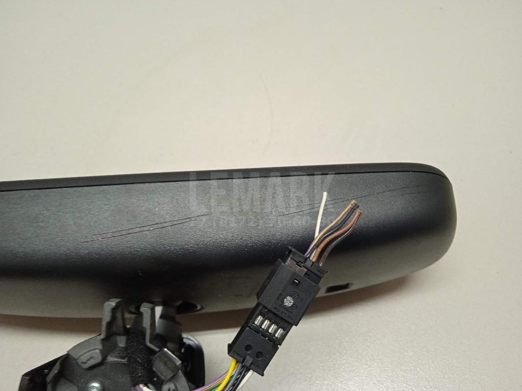 Зеркало заднего вида