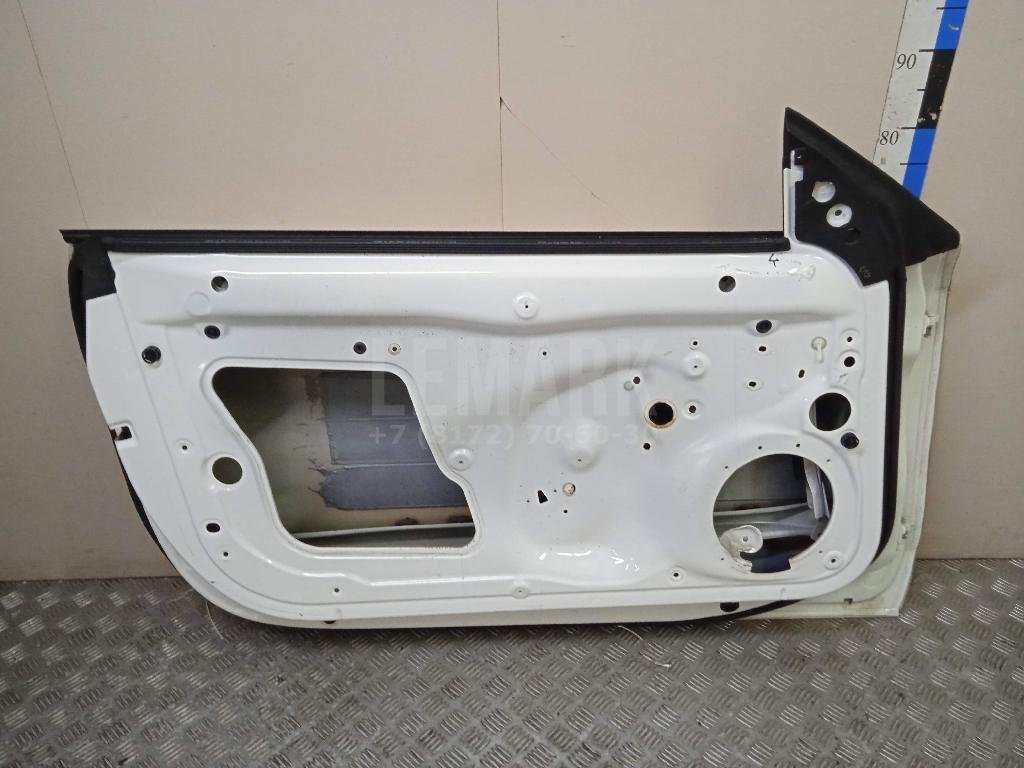 Дверь передняя левая