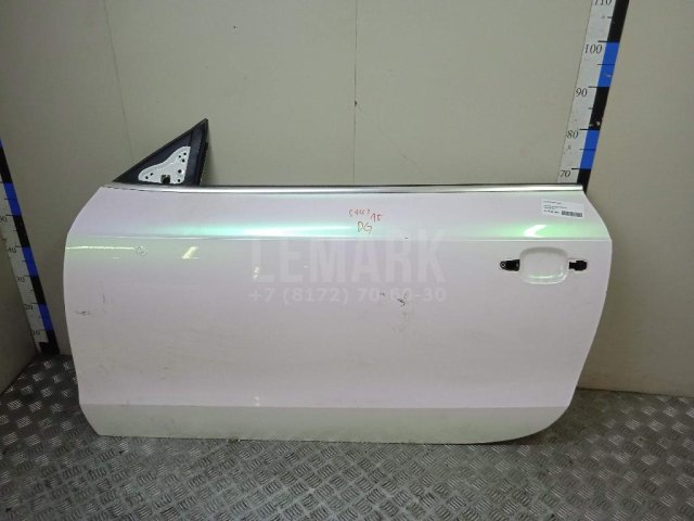 Дверь передняя левая