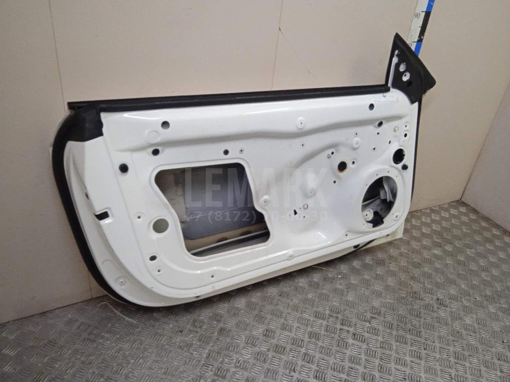 Дверь передняя левая