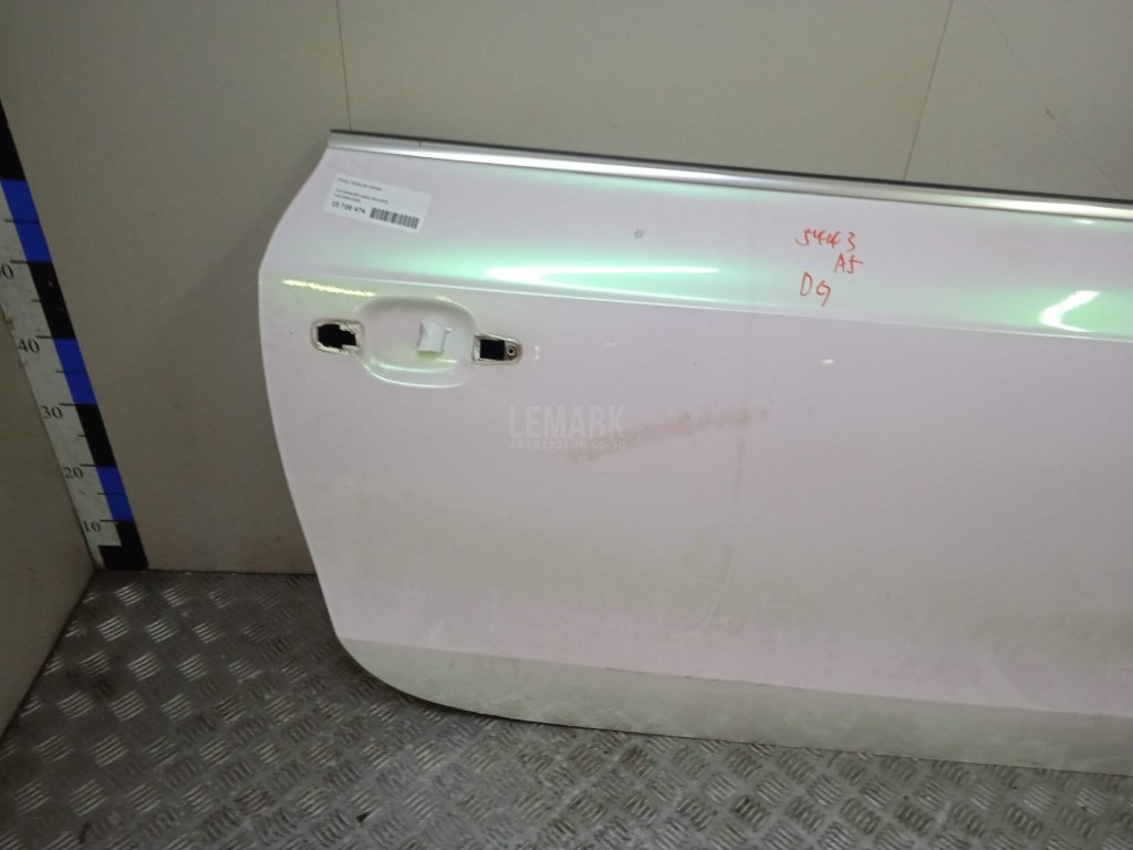 Дверь передняя правая