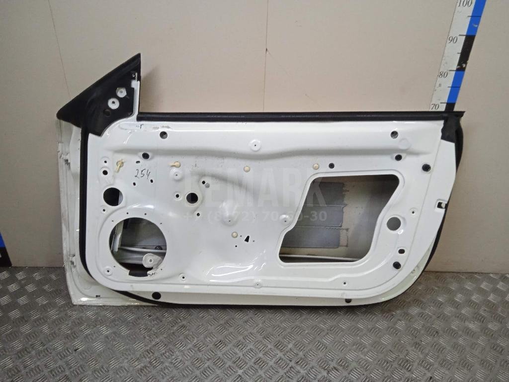 Дверь передняя правая