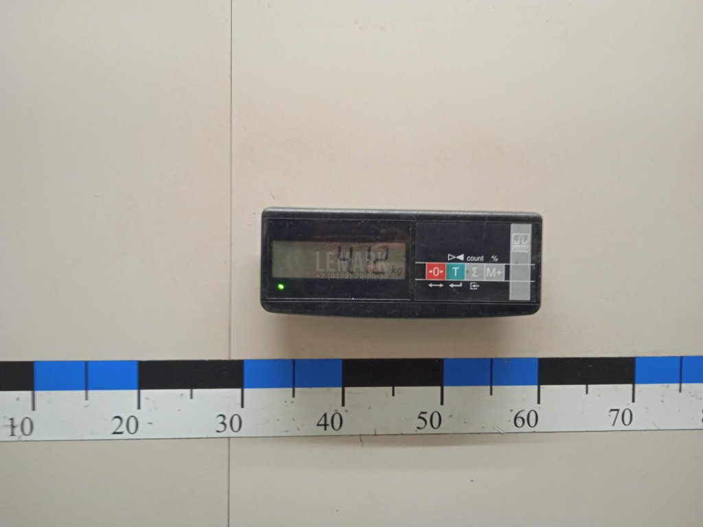 Стекло двери передней правой