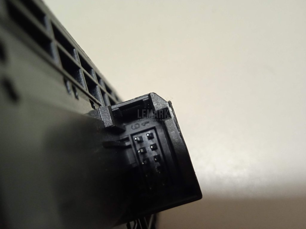 Блок управления стеклоподъемниками