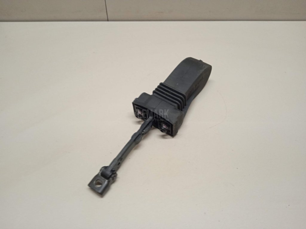 Ограничитель двери