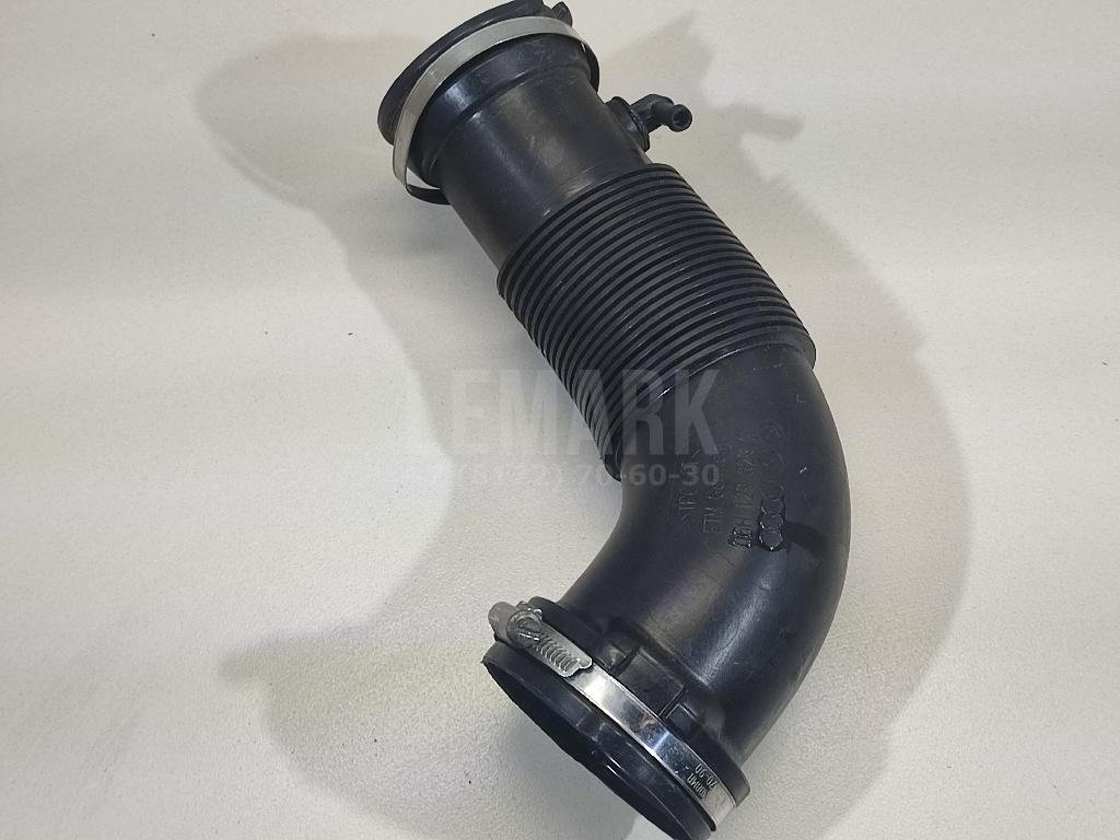 Патрубок воздушного фильтра