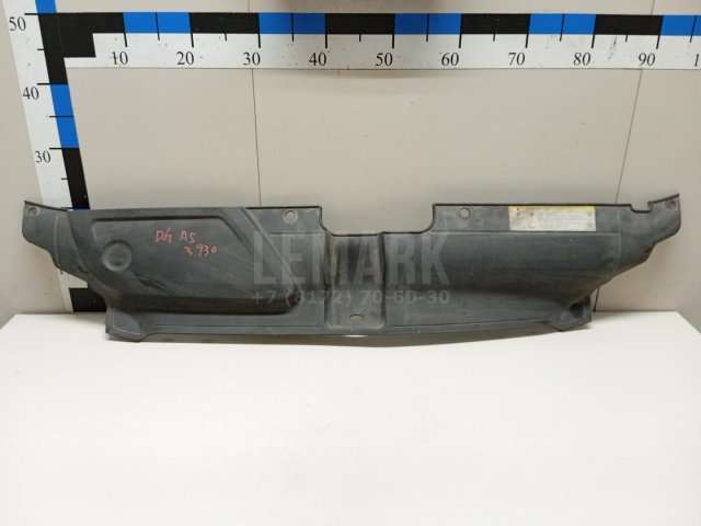 Кожух замка капота