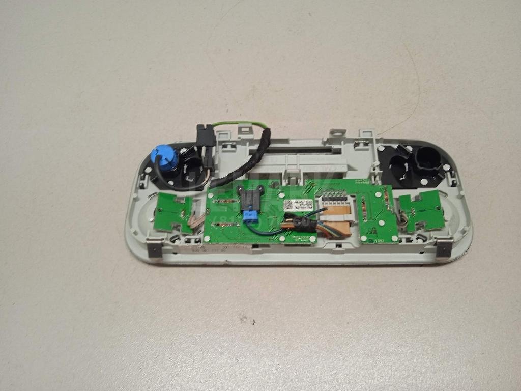 Плафон салонный