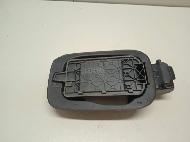 Ниша лючка бензобака