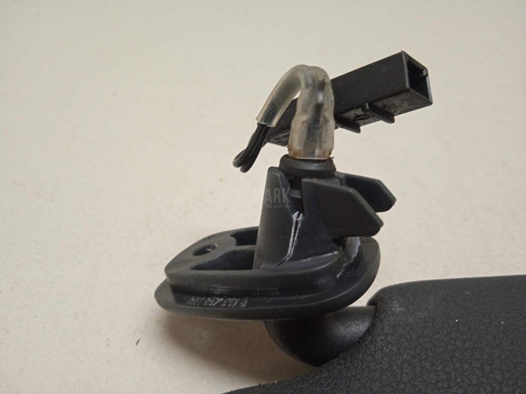 Козырек солнцезащитный (внутри)