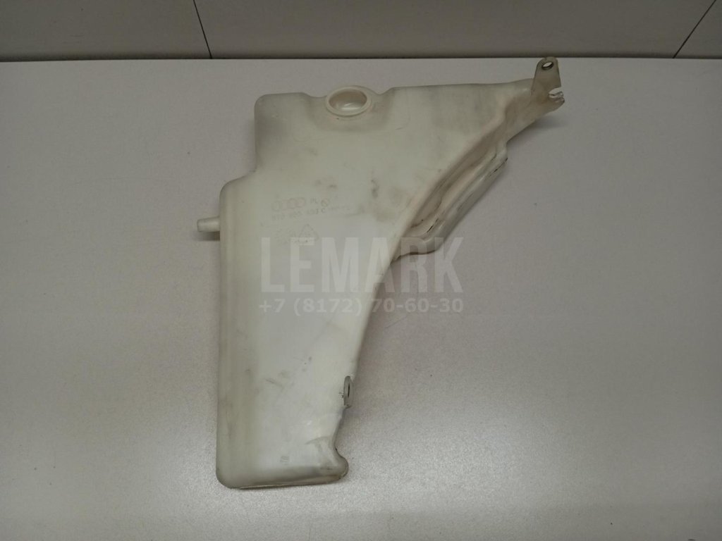 Бачок омывателя лобового стекла