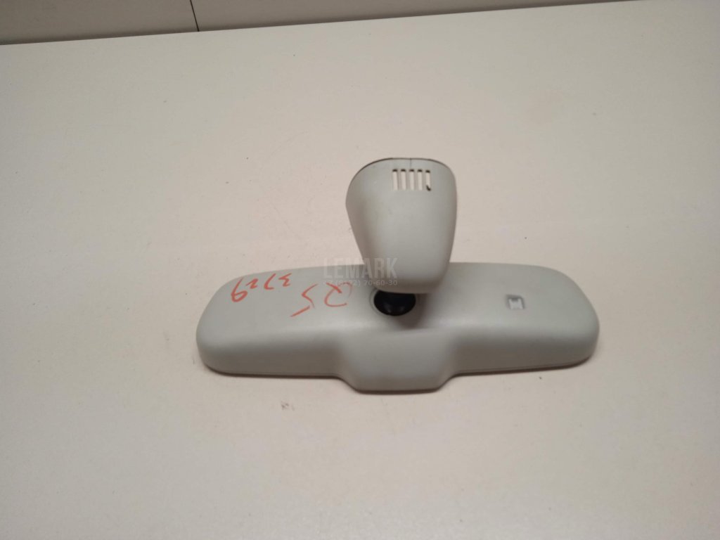 Зеркало заднего вида