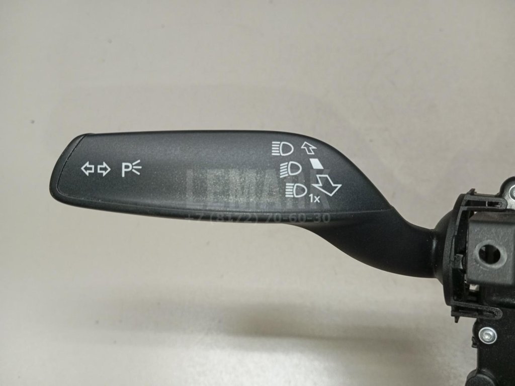 Переключатель подрулевой в сборе