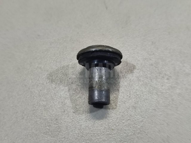 Втулка (кузов внутри)