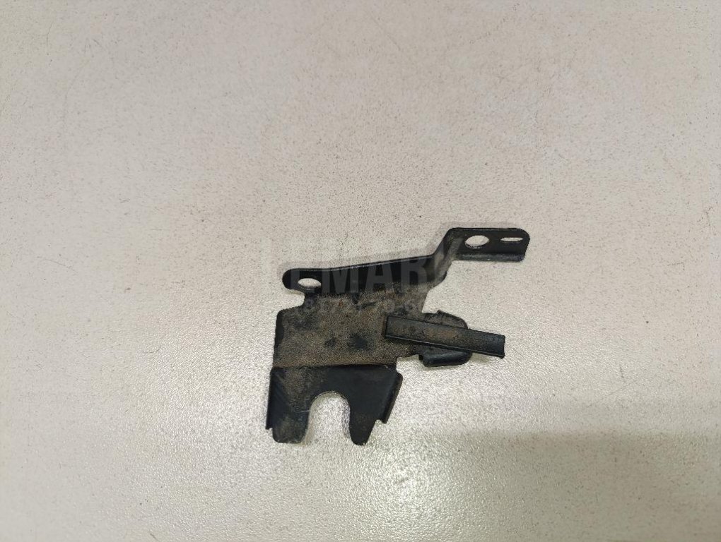 Кронштейн фар левый для  Alfa Romeo MiTo 2008-2018