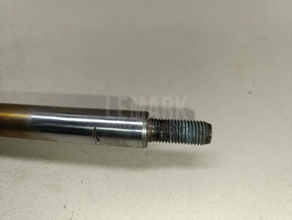 Амортизатор передний