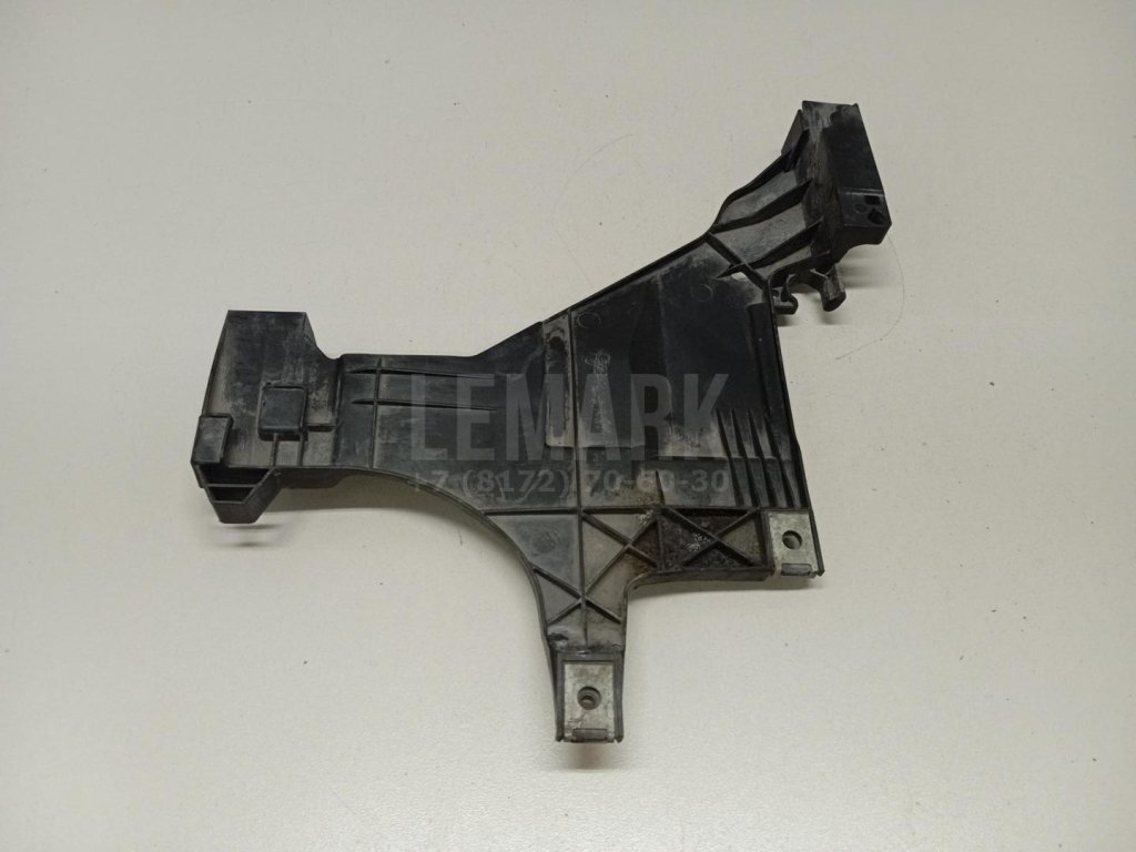 Кронштейн фар левый