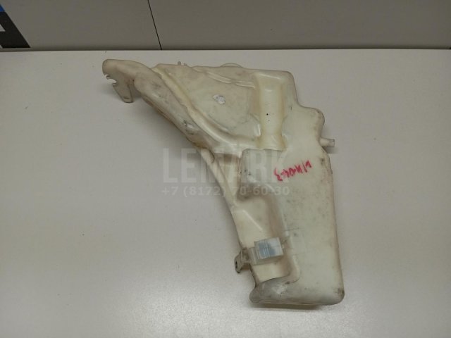 Бачок омывателя лобового стекла