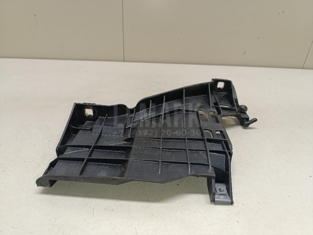 Кронштейн крепления фары