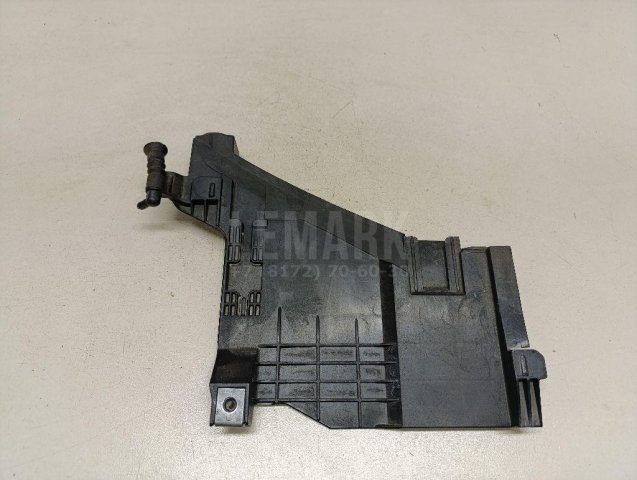 Кронштейн крепления фары