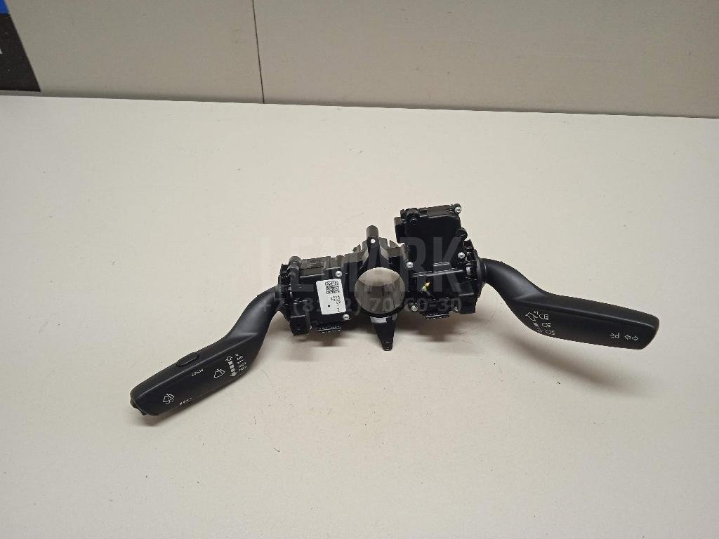 Переключатель подрулевой в сборе