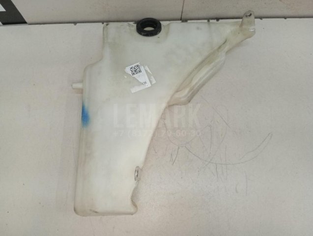 Бачок омывателя лобового стекла