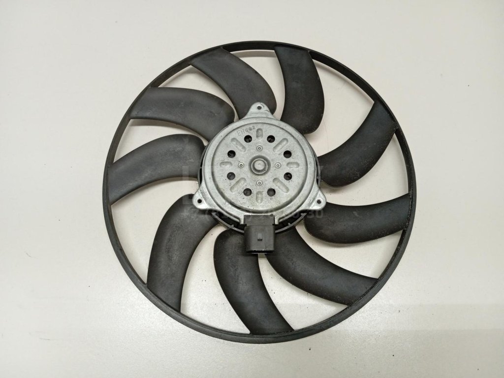 Вентилятор радиатора