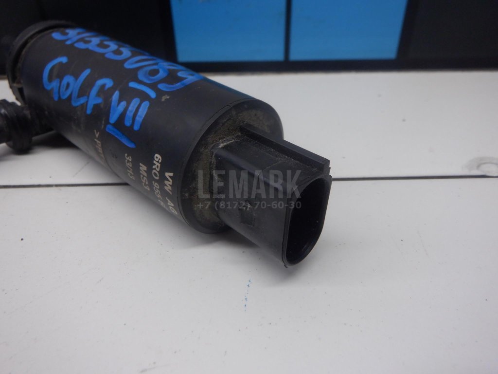 Насос омывателя фар