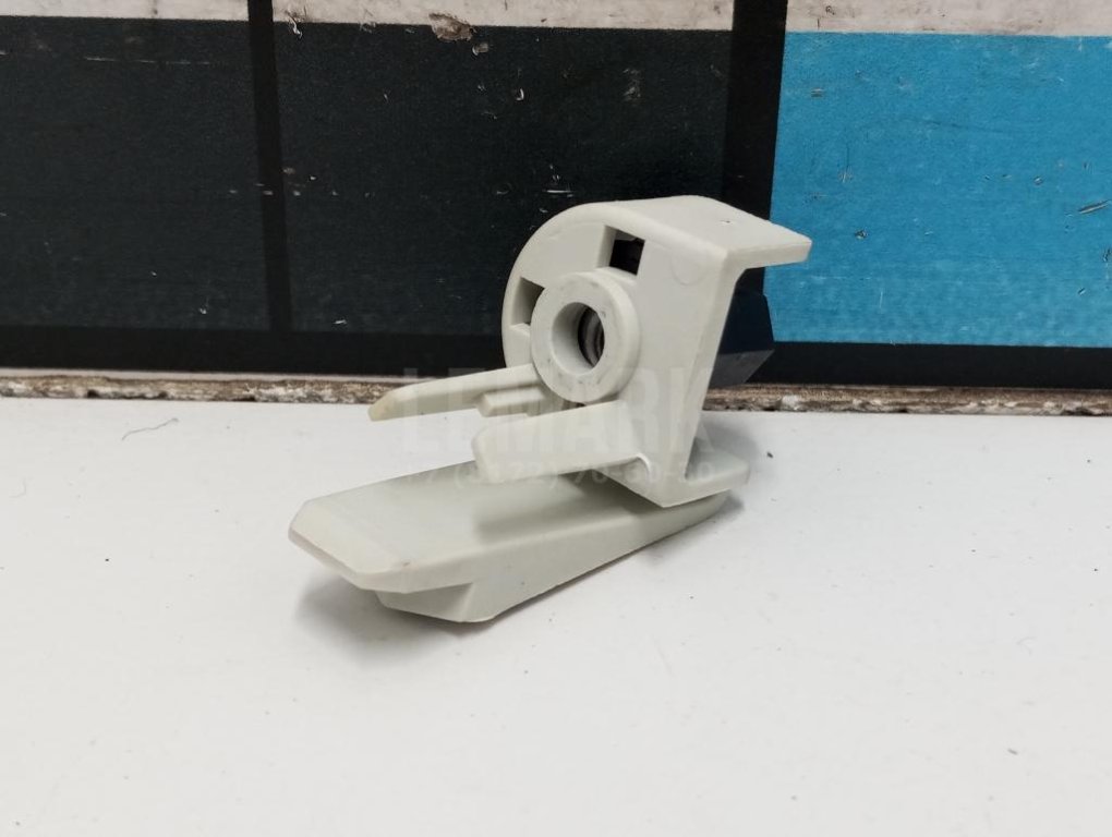 Кронштейн фонаря