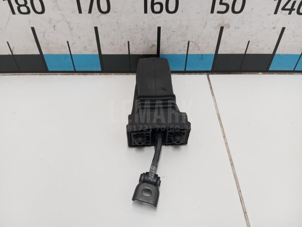 Ограничитель двери для  Audi A3 [8PA] Sportback 2004-2013